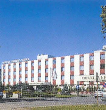 Vera Hotel 3*